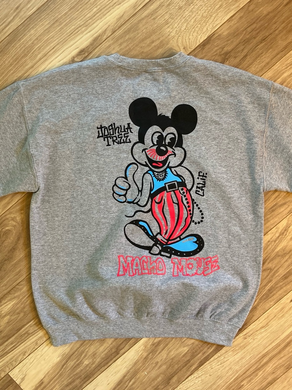 Unique gray Joshua Tree Cali Mickey Crewneck